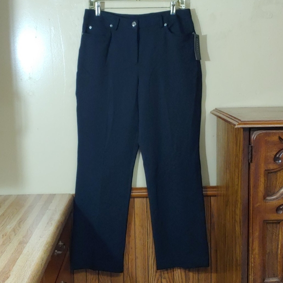 Rafaella Denim - Rafaella 🆕 HOST PICK🥳 Relaxed Stretch Fit Jeans 10P